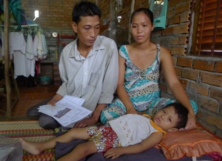 Anh Tèo là lao động chính vì thế khi anh lâm bệnh gia đình thật sự rơi vào cảnh bế tắc