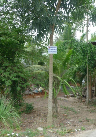 Một năm người dân góp 100.000 đồng cho Hội chữ thập đỏ xã để nuôi cây nhân đạo