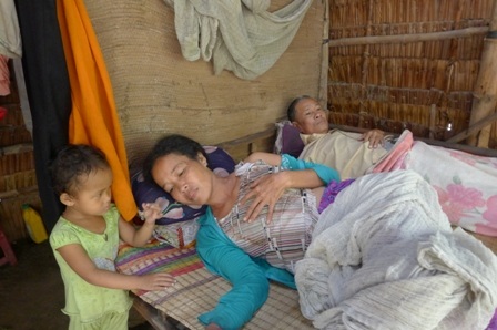 Chẳng biết ông bà Phol không may qua đời, cháu Trang sẽ bám víu vào ai?