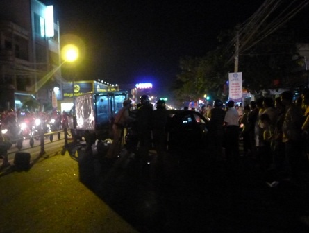 Chiếc ô tô biển 52X-6886 cũng thịt nát xương tan