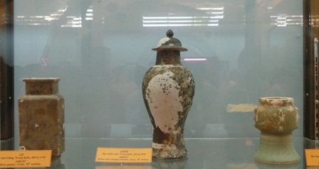 Một ít vật dụng do ngâm lâu dưới nước, thời gian,... nên đã úa màu