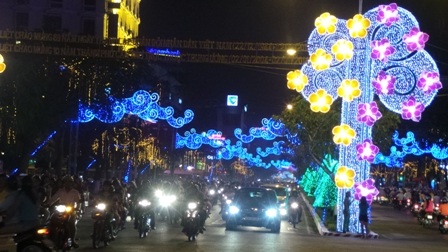 Người Cần Thơ hạnh phúc với một đêm Noel se lạnh