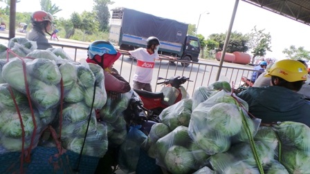 Những chuyến xe mô tô chở hàng không có tải trọng