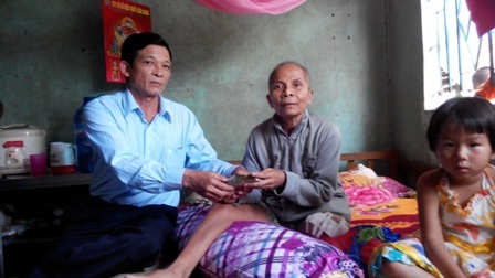 Hơn 37 triệu đồng đến với “người đàn bà mơ ước được,… cắt bỏ chân”