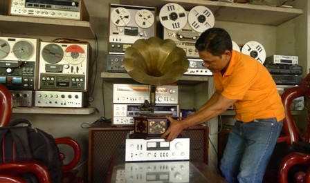 Với loa kèn kiểu cổ này anh Thảo đang sở hữu 4 cái và đang muốn mua thêm