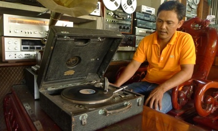 Anh Thảo tâm đắc nhất là chiếc máy cơ đỉa than này