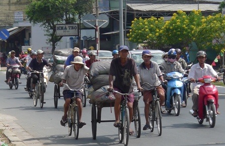 Gặp những kiểu phương tiện này biết xử phạt làm sao?