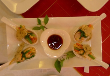 Món “vịt gói lá sen nướng đất sét” giành giải nhất - 6 Gỏi củ hủ dừa của Nhà hàng công tử Bạc Liêu