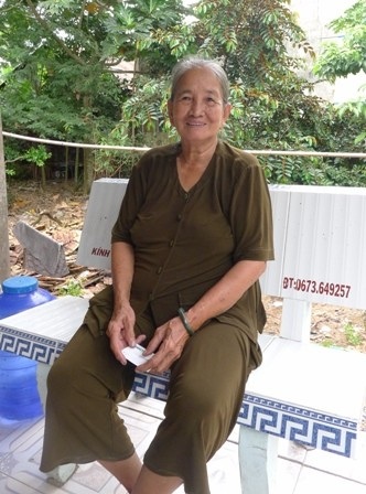 Vỡ mộng những “kho báu vàng tấn” - 4 Những hố đất được cho là có vàng ở khu vườn ông Nguyễn Văn Đến xã Thạnh Phú, huyện Cầu Kè, Trà Vinh