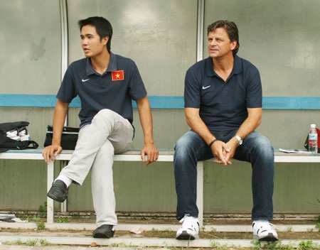 HLV Falko Goetz “chào” sân Mỹ Đình - 5