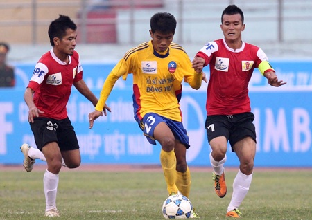 Thủ tướng chỉ đạo giải quyết nhanh vấn đề bản quyền Super League - 1 Thủ tướng chỉ đạo giải quyết nhanh vấn đề bản quyền Super League - 1