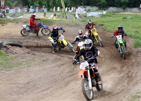 Khoảnh khắc ấn tượng giải đua xe môtô địa hình Việt Nam - 1