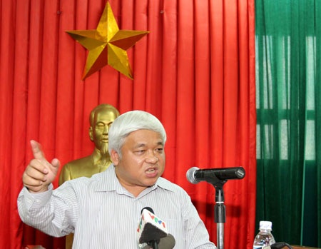 Từ lời chỉ trích của bầu Kiên, chờ VFF làm “cách mạng” - 1 Từ lời chỉ trích của bầu Kiên, chờ VFF làm “cách mạng” - 1