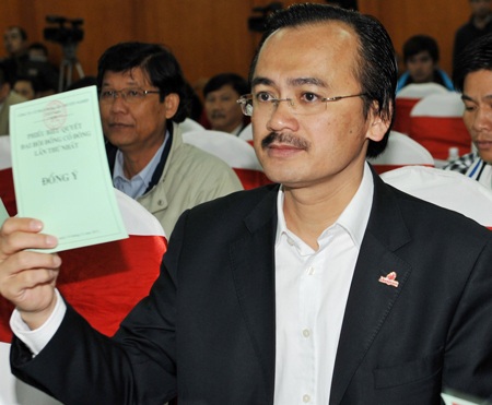 Các ông bầu nói gì trong ngày “khai sinh” ra VPF? - 1 Các ông bầu nói gì trong ngày “khai sinh” ra VPF? - 1