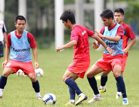 U23 Việt Nam tích cực rèn thể lực - 1