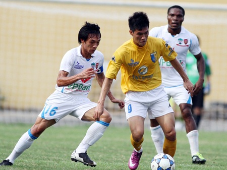 Công Vinh: “SL Nghệ An là đội chịu nhiều áp lực hơn’’ - 1 Công Vinh: “SL Nghệ An là đội chịu nhiều áp lực hơn’’ - 1