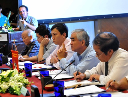 Công ty cổ phần bóng đá chuyên nghiệp ra mắt tháng 12 - 1 Công ty cổ phần bóng đá chuyên nghiệp ra mắt tháng 12 - 1