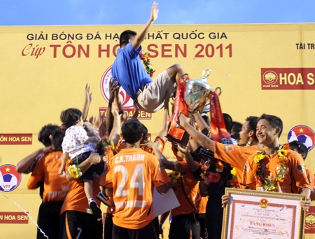 Có nhiều “sao”, Sài Gòn XT vẫn chưa hút được khán giả - 1