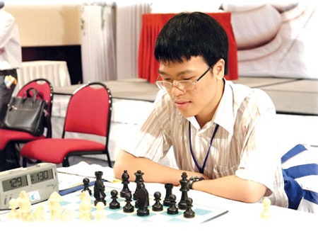 Để thua ở vòng 5, Quang Liêm khó vô địch giải châu Á - 1 Để thua ở vòng 5, Quang Liêm khó vô địch giải châu Á
