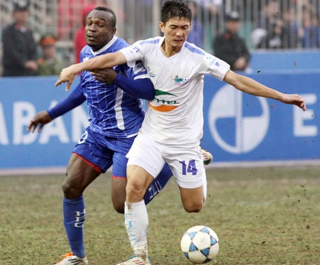 Thanh Hóa gặp khó, Hà Nội T&T củng cố ngôi đầu - 2 Thanh Hóa gặp khó, Hà Nội T&T củng cố ngôi đầu