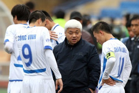 CLBBĐ Hà Nội được bỏ qua thủ tục lấy chữ ký của Chủ tịch