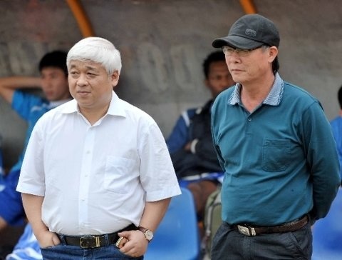 2 đội bóng của bầu Kiên: Đối mặt nguy cơ giải tán - 1 Các đội bóng của bầu Kiên chưa chứng minh được nguồn tài chính