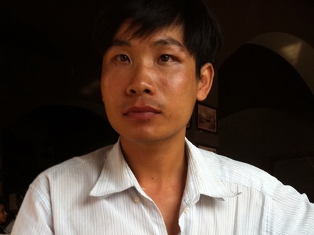 Thuê xe tải… trộm cột điện - 1 Thuê xe tải… trộm cột điện - 1