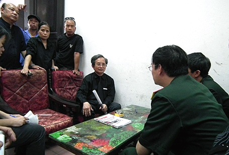 Hà Nội: Giật mình chuyện giao nhầm tử thi đem hoả táng - 1 Hà Nội: Giật mình chuyện giao nhầm tử thi đem hoả táng - 1