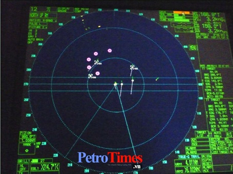 Những hình ảnh mới nhất về vụ tàu Trung Quốc cắt cáp tàu Viking II - 1