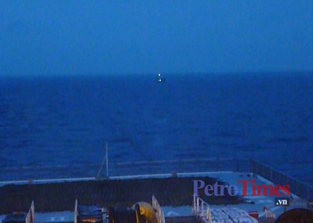 Những hình ảnh mới nhất về vụ tàu Trung Quốc cắt cáp tàu Viking II - 3