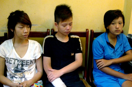 Hà Nội: 9X rủ bạn đi cướp để trả viện phí cho bạn trai - 1