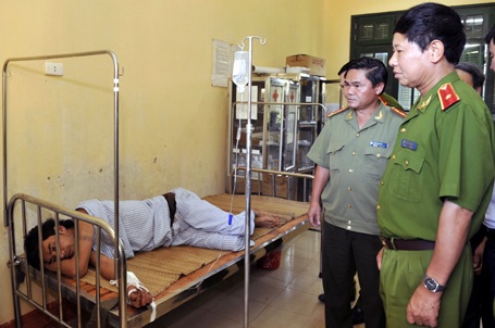 Trung sỹ công an bị thương trong cuộc đọ súng với trùm ma tuý - 1