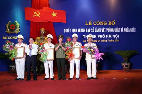 Hà Nội thành lập Sở Cảnh sát Phòng cháy chữa cháy - 1 Hà Nội thành lập Sở Cảnh sát Phòng cháy chữa cháy - 1