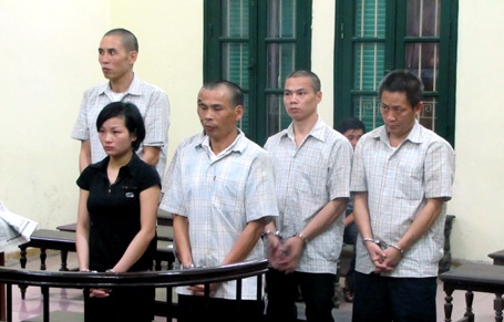 Nhóm trộm, cướp tài sản người Trung Quốc lĩnh án - 1 Nhóm trộm, cướp tài sản người Trung Quốc lĩnh án - 1