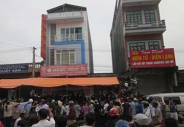 Dựng lại hiện trường vụ cướp tiệm vàng tại Bắc Giang - 1