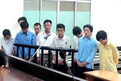 Xét xử đường dây trộm cắp và tiêu thụ xe máy liên tỉnh - 1 Xét xử đường dây trộm cắp và tiêu thụ xe máy liên tỉnh - 1