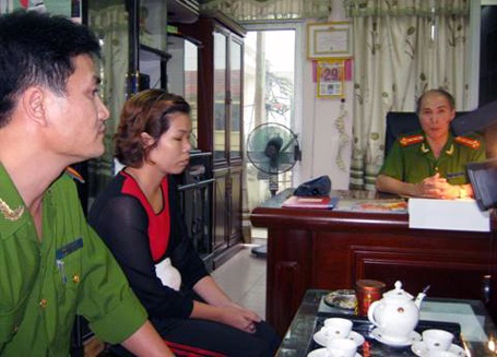 Hành trình chạy trốn của "đại gia chúa chổm" Nguyễn Thị Cúc - 2 Hành trình chạy trốn của "đại gia chúa chổm" Nguyễn Thị Cúc - 2