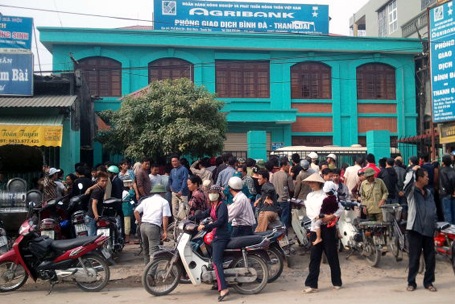 Hà Nội: Giết bảo vệ, cướp Chi nhánh Ngân hàng Agribank - 1 Hà Nội: Giết bảo vệ, cướp Chi nhánh Ngân hàng Agribank - 1