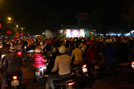 Ngập tràn không khí Giáng sinh khắp cả nước - 2