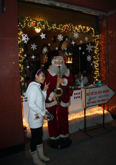 Ngập tràn không khí Giáng sinh khắp cả nước - 4