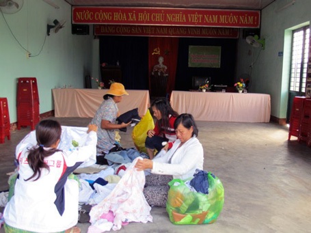 “Xóm không chồng” đón tết - 1