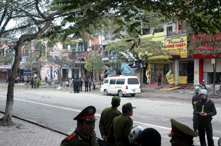 Nổ lớn lúc nửa đêm tại nhà Giám đốc Công an tỉnh Thái Nguyên - 1