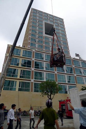 Bà bầu kể chuyện thoát thân trong đám cháy