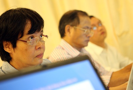 Khoảnh khắc đáng nhớ của những người “cầm cân nảy mực” - 2 PGS.TS Lương Chi Mai- Phó giám đốc Viện CNTT