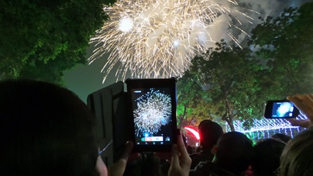 Ghi lại những hình ảnh đáng nhớ.