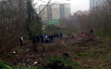 Hiện trường nơi phát hiện thi thể nam thanh niên.