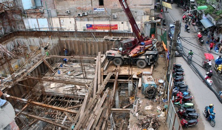 Công trình Nhà khách thành phố Hà Nội đang được khẩn trương hoàn thành phần móng và 2 tầng hầm.