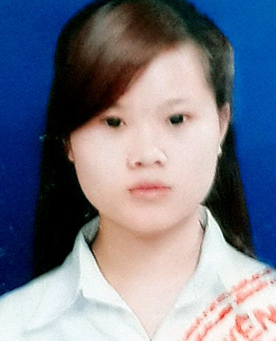 Kiều nữ 9X cầm đầu đường dây bán dâm - 1 Mê mẩn nhan sắc của Vân Anh, nhiều khách hát đã trả giá cao để được vui vẻ cùng kiều nữ này.