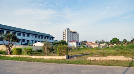 Xem xét trách nhiệm tập thể, cá nhân trong vụ “ăn đất vàng” - 2 Khu đất vàng ở TP Hạ Long vốn là đất nuôi trồng thủy sản.