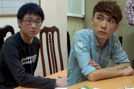 Hai đối tượng người nước ngoài giả danh công an để lừa đảo - 1 Hai đối tượng người Đài Loan giả danh công an bị bắt giữ.